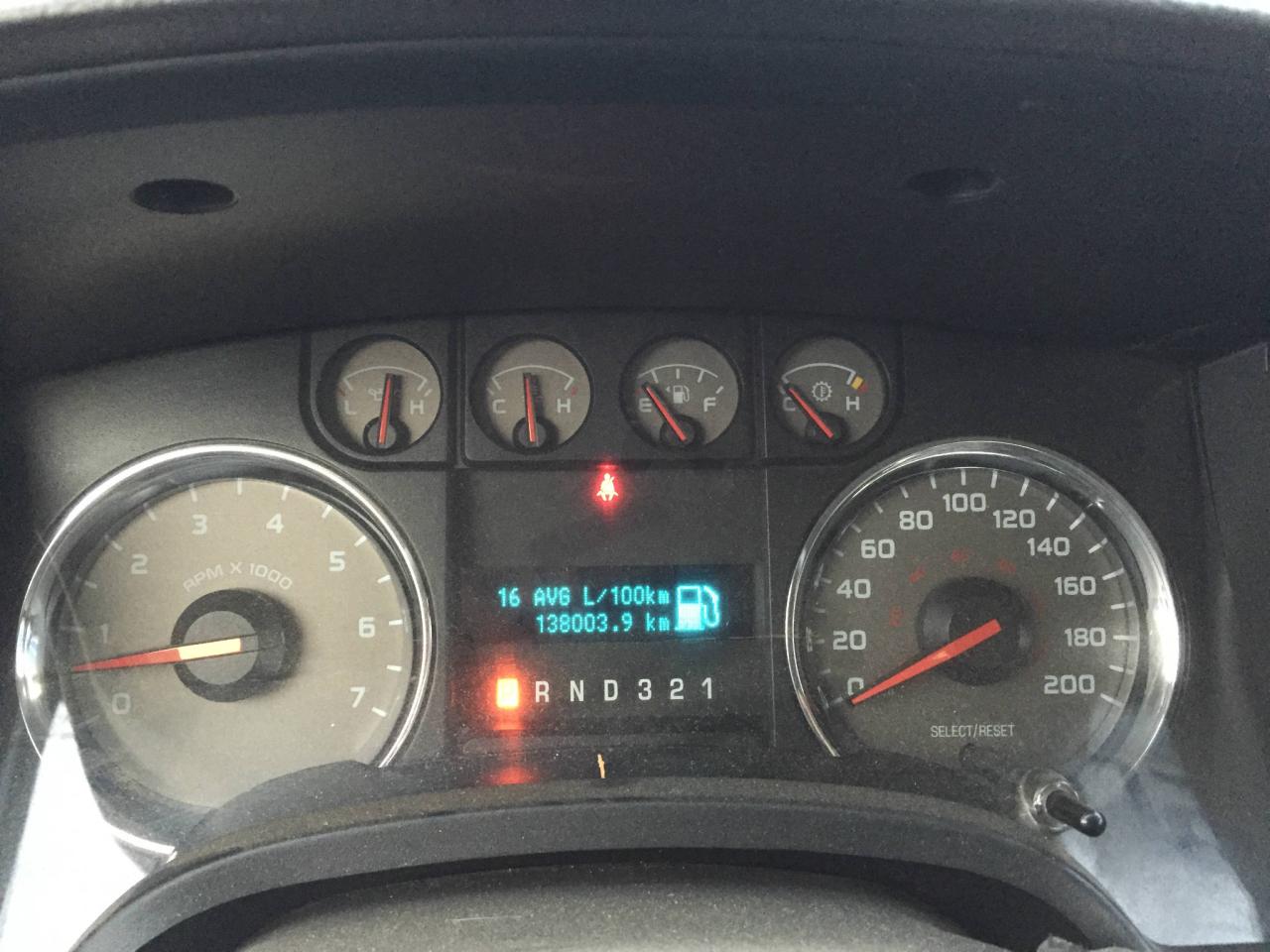 651047