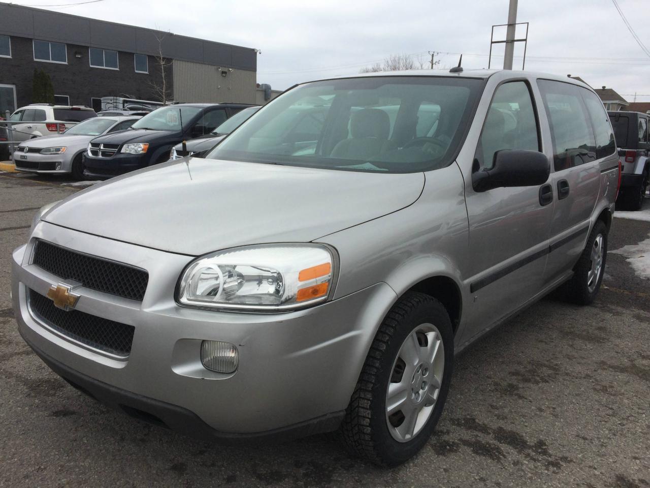 Used 2009 Chevrolet Uplander LS for sale in Brossard, QC
