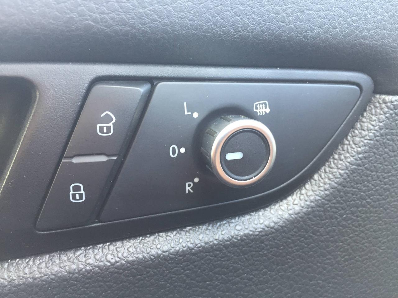 651056.11394633