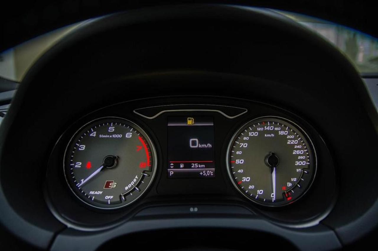 651076.11395112
