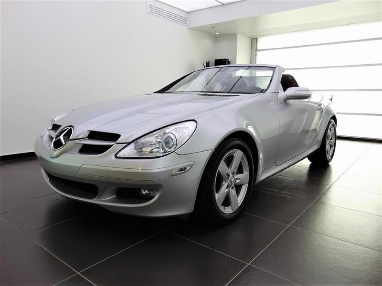 Used 2007 Mercedes-Benz SL-Class SLK-CLASS 3.0L for sale in Sherbrooke, QC
