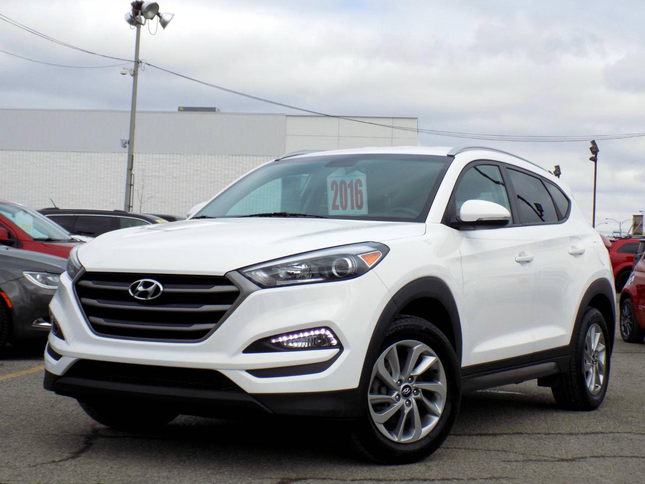 Used 2016 Hyundai Tucson FWD 2.0L *8 PNEUS + 8 ROUES* for sale in Brossard, QC