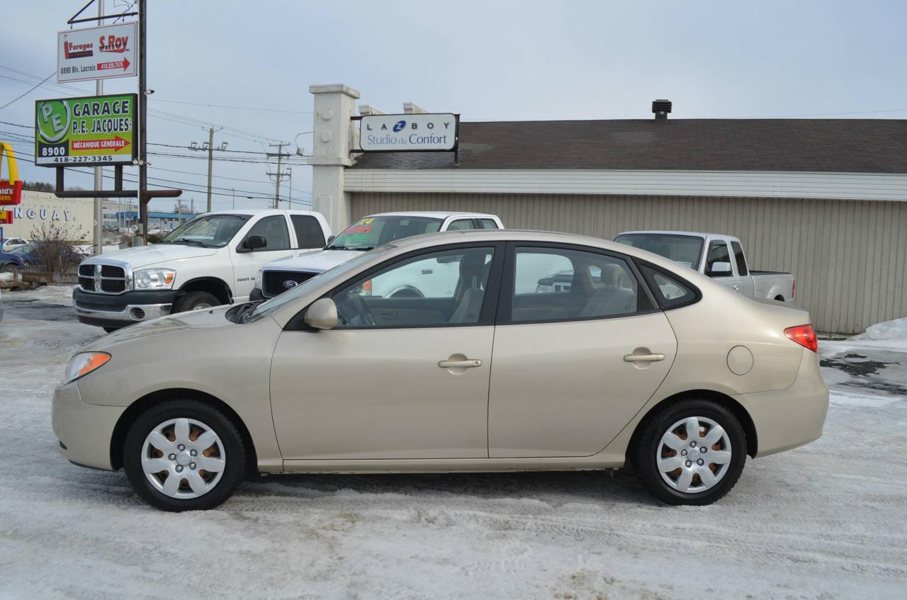 Used 2008 Hyundai Elantra SEULEMENT 75000 KILOMÈTRES for sale in St-Georges-Est, QC