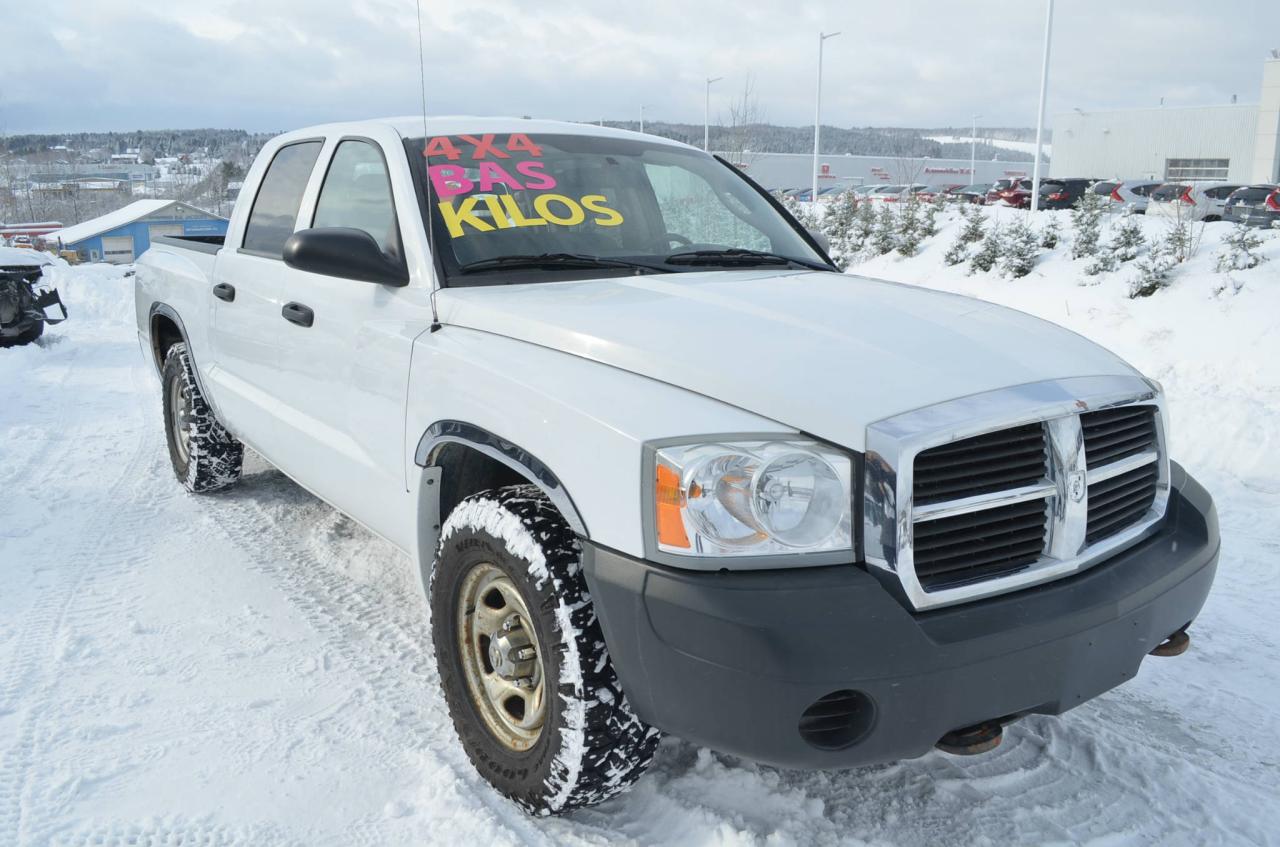 Used 2006 Dodge Dakota Crew Cab  4x4 for sale in St-Georges-Est, QC