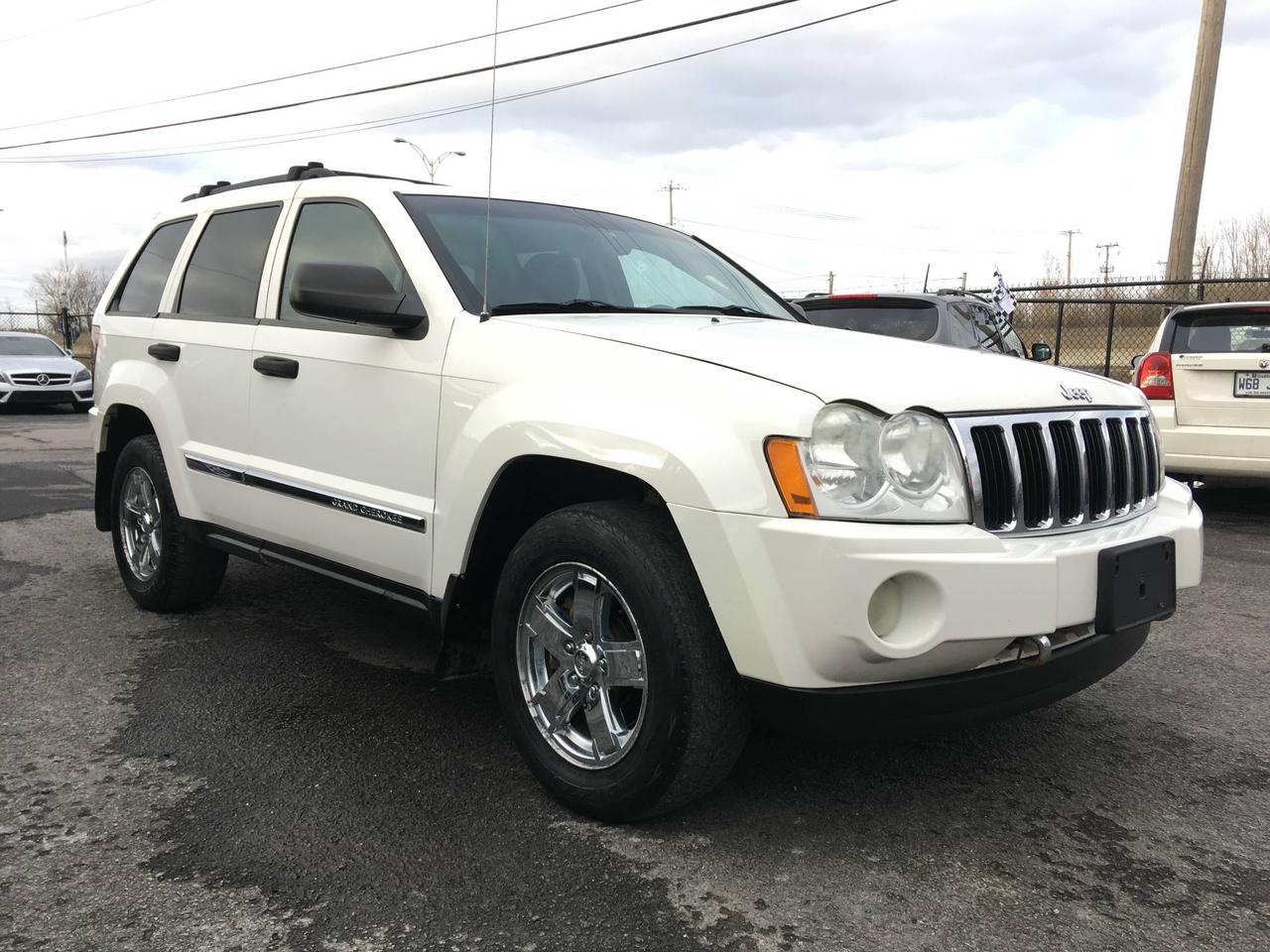 <a href=https://www.autofinancementenligne.com/occasion/Jeep-Grand_Cherokee-2005.html>https://www.autofinancementenligne.com/occasion/Jeep-Grand_Cherokee-2005.html</a>

FINANCEMENT DISPONIBLE AVEC 500$ DÉPÔT.
3E CHANCE AU CRÉDIT

514-702-9599 --- 514-991-3332

JEEP GRAND CHEROKEE LAREDO  2005
-TOIT OUVRANT
-AIR CLIMATISÉ
-SIÈGES EN CUIR
-AUTOMATIQUE
-LECTEUR CD
-MAGS
-VITRES ET PORTES ÉLECTRIQUES 
-DÉVERROUILLAGE A DISTANCE
-EXCELLENTE CONDITION
-PROTECTION MÉCANIQUE OFFERTE POUR UNE TRANQUILLITÉ DESPRIT!
-FINANCEMENT 100% APPROUVÉ
-AU MEILLEUR TAUX OFFERT SUR LE MARCHÉ
*VOUS AVEZ ÉTÉ REFUSER AU FINANCEMENT VOUS AVEZ BESOIN DUN VÉHICULE CHEZ NOUS LA SOLUTION NOUS LAVONS!*
-NOUS SOMMES SITUÉ A MOINS DE 15 MINUTES DE MONTRÉAL!

**NOUS ACCEPTONS LES ÉCHANGES ET SI VOUS VOULEZ VENDRE VOTRE VÉHICULE NÉSITEZ PAS A NOUS CONTACTER**


ACURA, AUDI, BMW, CHEVROLET, CHRYSLER, DODGE, FORD, HONDA, HYUNDAI, JEEP, KIA, MAZDA, MERCEDES, NISSAN, PONTIAC, SATURN, TOYOTA,SUBARU!
  

montréal,rive sud,rive nord,brossard, longueuil,st hyacinthe,boucherville,st-jean sur richelieu,lasalle,verdun,laval,granby,saint constant,laprairie,usagé,100% approuvé