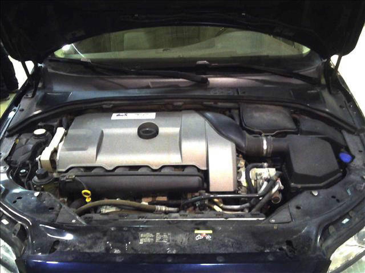 651263