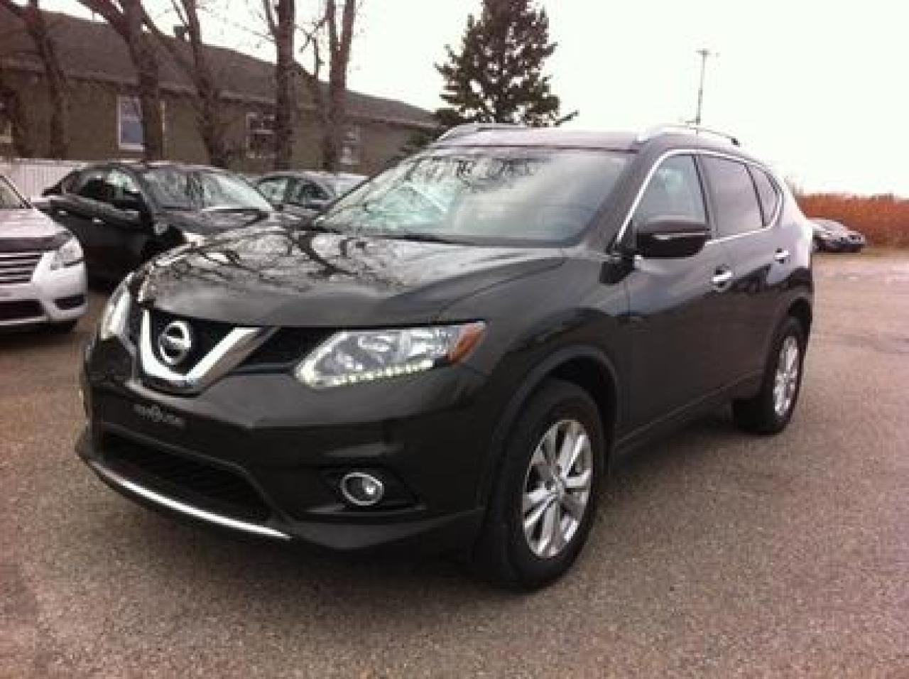 Used 2015 Nissan Rogue AWD SV for sale in Rimouski, QC