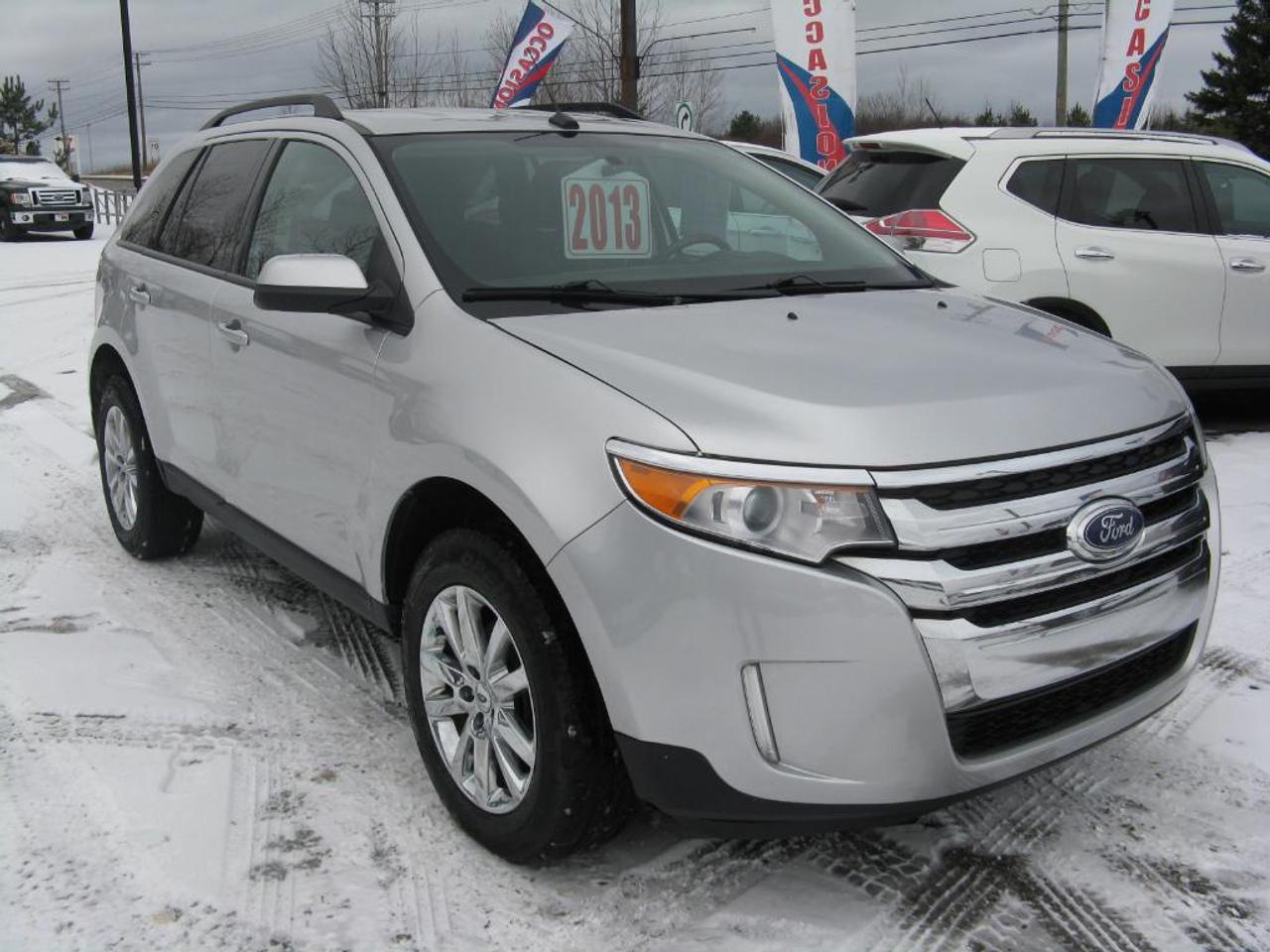 <a href=https://www.autoaubaine.com/Ford-Edge-c6919759.html>https://www.autoaubaine.com/Ford-Edge-c6919759.html</a>

Le Ford Edge est doté dun moteur 3.5L développant 285 chevaux. Il possède aussi une transmission AWD, parfait avec lhiver qui perdure. Équipé dun attelage de remorquage, dune caméra de recul et de commandes au volant, vous serez charmé.
Inspection complète, 
MEMBRE A.M.V.O.Q. CONTACTER NOUS AU 888-510-9794 APRES LES HEURES DOUVERTURES AU 819-440-5524 CLAUDE.
Pour effectuer une demande de financement sécurisée en ligne consultez notre site web VUM.CA
Possibilité de livraison