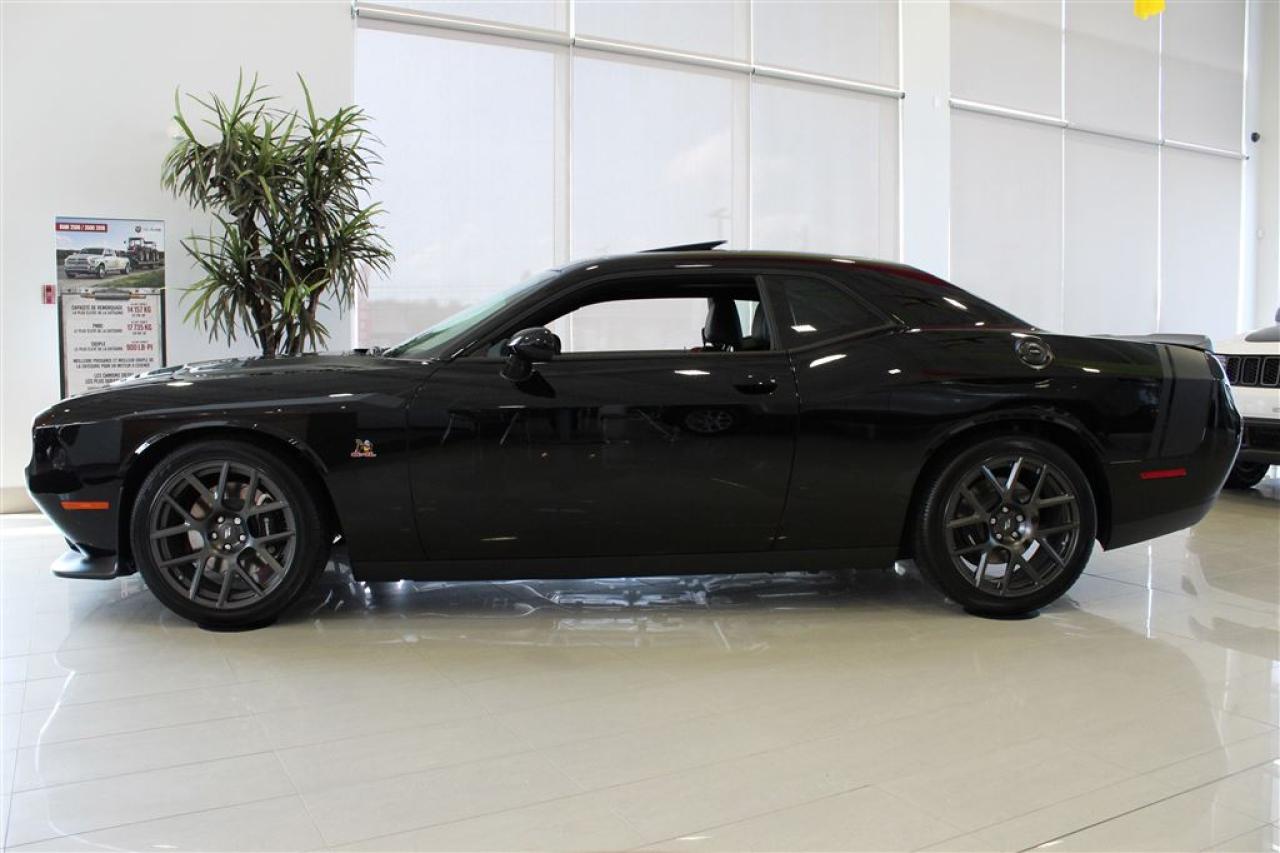 Used 2017 Dodge Challenger R/t 392 Scatpack for sale in Victoriaville, QC
