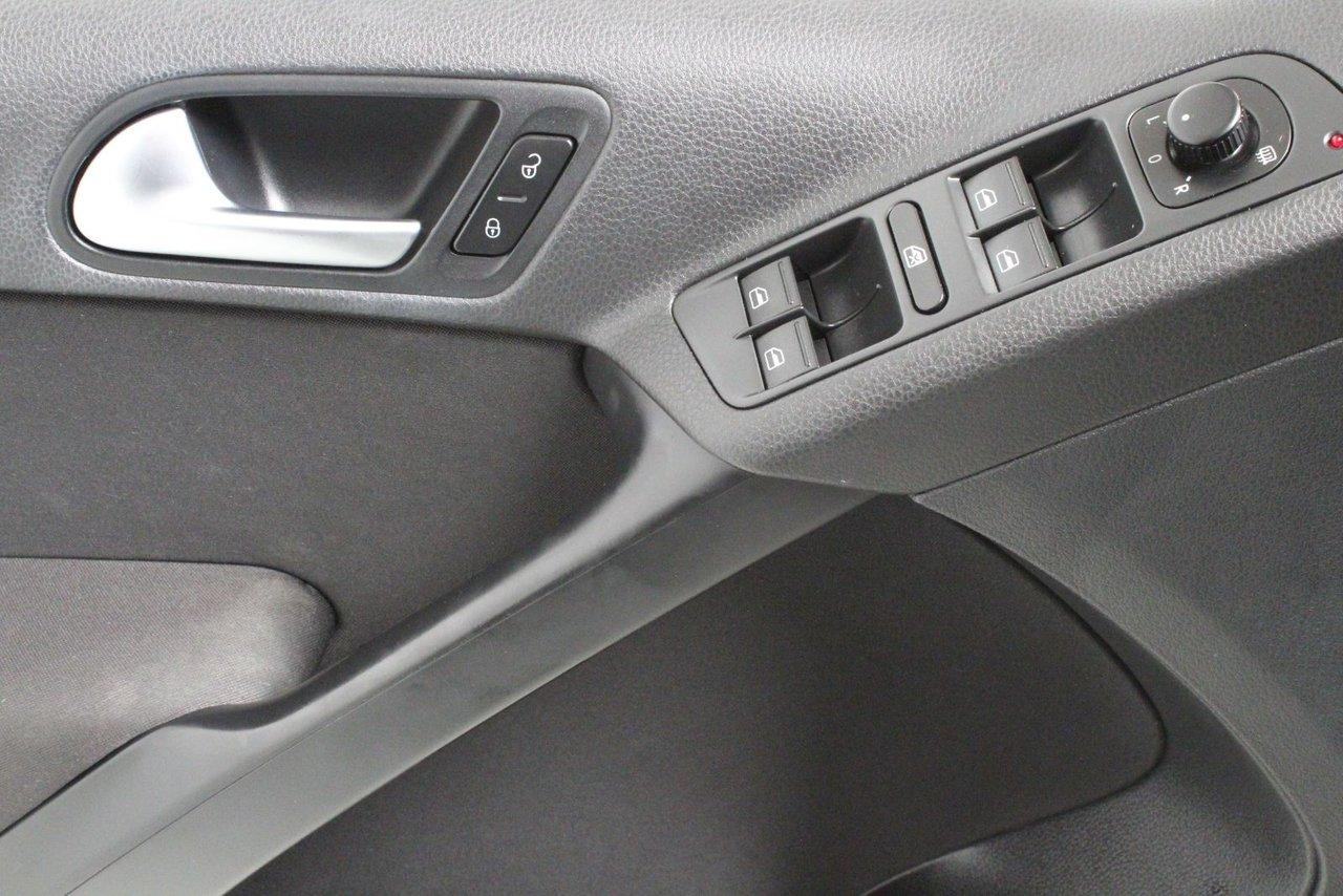 651477.11794580