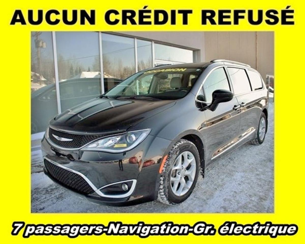 Used 2017 Chrysler Pacifica Touring Cuir 7 for sale in Mirabel, QC