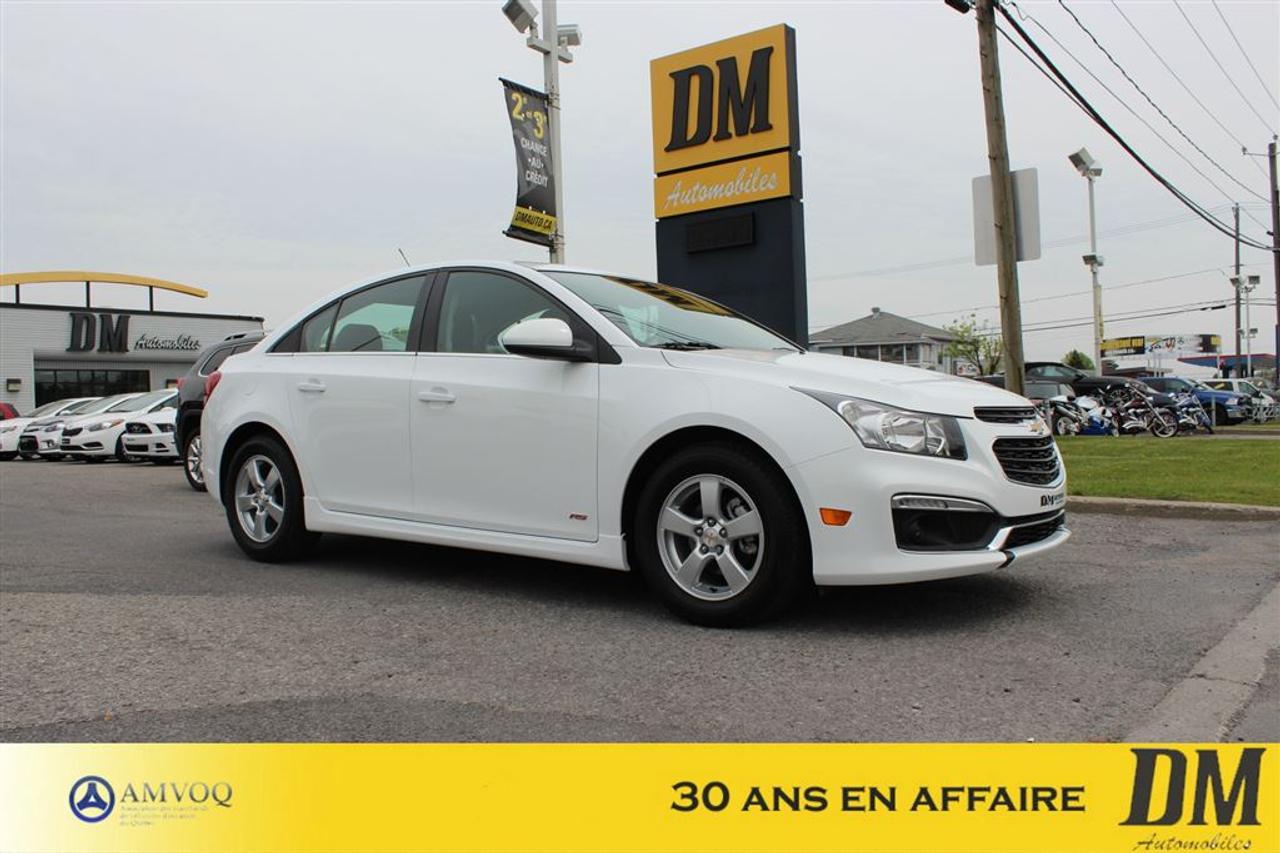 <a href=https://www.dmautos.ca/occasion/Chevrolet-Cruze-2015.html>https://www.dmautos.ca/occasion/Chevrolet-Cruze-2015.html</a>

LT RS ENSEMBLE DE MAGS, DÉMARREUR À DISTANCE, CAMÉRA DE RECUL, LUMIÈRE AUTOMATIQUE CONNECTIVITÉ BLUETOOTH, SYSTÈME AUDIO PIONEER, PHARE ANTI-BROUILLARD, COMMANDE AUDIO AU VOLANT, RÉGULATEUR DE VITESSE, ET BIEN PLUS ENCORE...     Pourquoi choisir DM Automobiles :        - Plus de 29 ans en affaires    - 150 véhicules presque neufs en inventaire    - Rapport CARPROOF    - Financement facile au meilleur taux du marché    - Service après-vente hors pair    - $$$$ Maximum pour votre échange $$$$    Z LES VRAIS SPÉCIALISTES?
