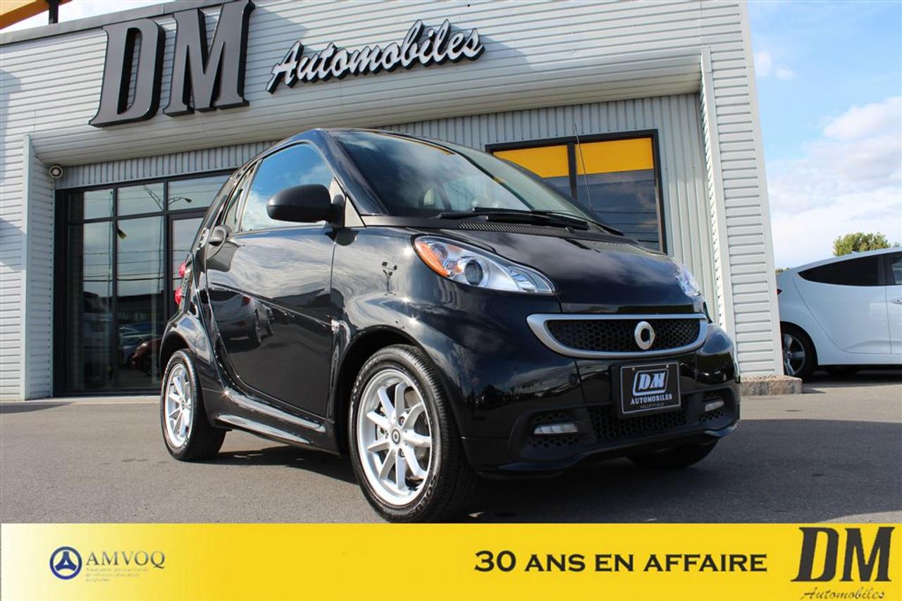 <a href=https://www.dmautos.ca/occasion/Smart-Fortwo-2014.html>https://www.dmautos.ca/occasion/Smart-Fortwo-2014.html</a>

*** AUCUN FRAIS ADDITIONNEL*** PASSION ÉLECTRIQUE, TOIT VITRÉ, ENSEMBLE DE MAGS, BANCS CHAUFFANTS, AUTOMATIQUE, VITRES ÉLECTRIQUES, ÉLIGIBLE RABAIS GOUVERNEMENTAL DE 4000$ TX INC. *** EXPIRE 31 MARS 2018 *** CERTAINE CONDITION SAPPLIQUE ET BIEN PLUS ENCORE...Pourquoi choisir DM Automobiles :     - Plus de 29 ans en affaires  - Plus de 150 véhicules de haute qualité en inventaire  - Rapport Carproof  - Financement facile et rapide  - Service après-vente hors pair  - $$$ Maximum pour votre échange $$$