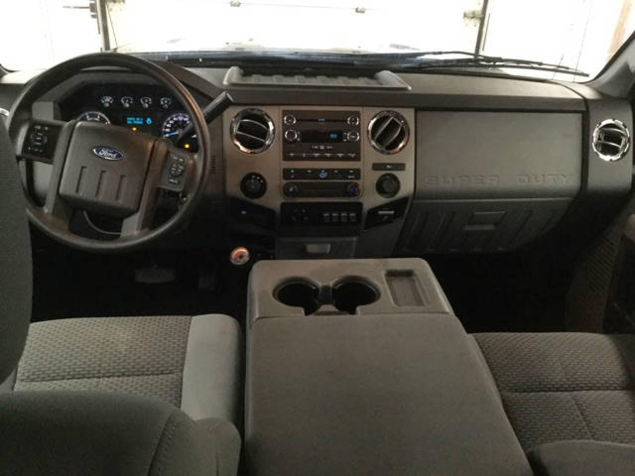 651811