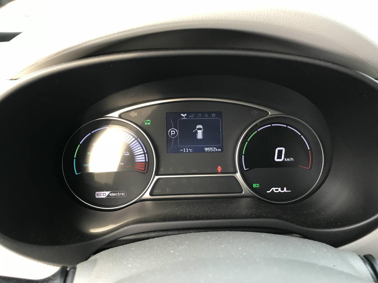 651831.11412402
