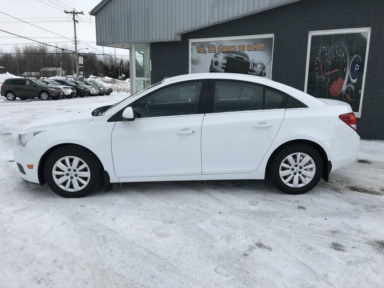 651846.11412778
