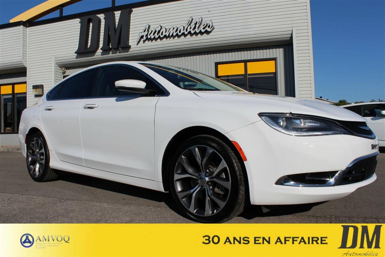 Used 2016 Chrysler 200 C Navigation Cuir for sale in Salaberry-de-Valleyfield, QC