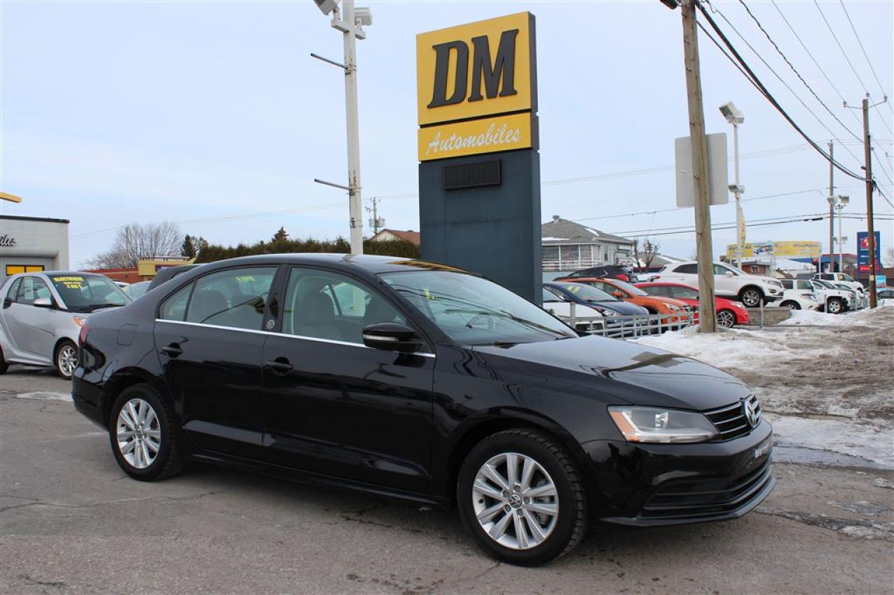 Used 2017 Volkswagen Jetta Wolfsburg T.ouvrant for sale in Salaberry-de-Valleyfield, QC