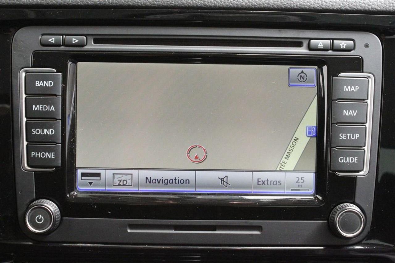 651889.11413828