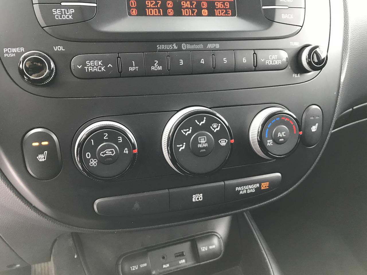 651900.11414080