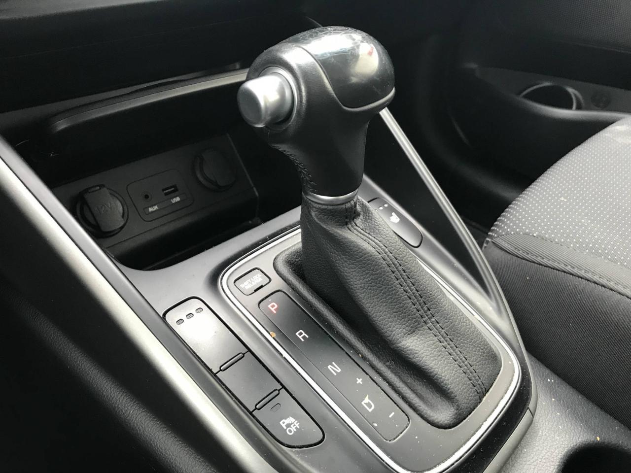 651910
