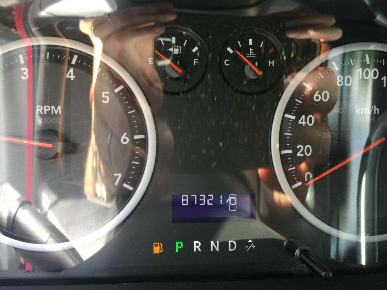 651915