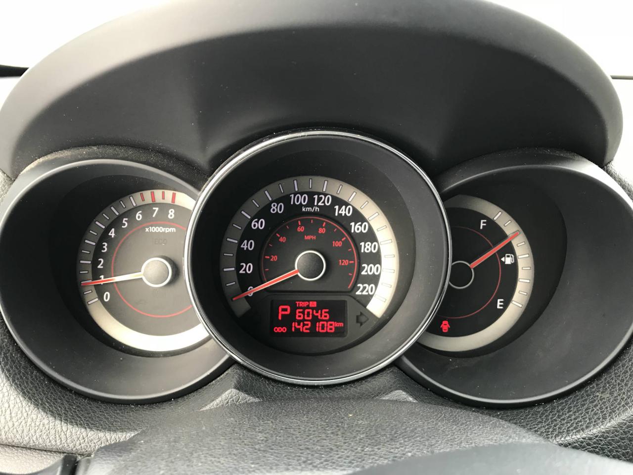 651935