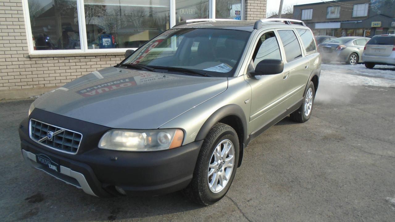 <a href=https://www.autosthubert.com/occasion/Volvo-XC70-2006.html>https://www.autosthubert.com/occasion/Volvo-XC70-2006.html</a>

VÉHICULE SITUÉ AU 3500 MONTÉE ST-HUBERT, SAINT-HUBERT, J3Y 4J5, 450.812.2251, FINANCEMENT DISPONIBLE.
VOLVO XC70  2006 AUTOMATIQUE **  231 000 KM CERTIFIÉ **  MOTEUR 5 CYLINDRES   2,5 LITRES   TURBO, TRACTION INTÉGRALE FIABLE ET PUISSANT. VÉHICULE TOUT ÉQUIPÉ AVEC VITRES PORTES ET MIROIRS ÉLECTRIQUE, AIR CLIMATISÉ, RÉGULATEUR DE VITESSE, TOIT OUVRANT, SIÈGES CHAUFFANTS,  RADIO AM/FM/CD/ VOLANT  AJUSTABLE, BIEN CHAUSSÉ SUR 4 BON PNEUS SUR MAGS d ORIGINE,  PHARES ANTIBROUILLARD, VITRES TEINTÉS ET BIEN PLUS! UNE OFFRE A NE PAS MANQUER !!! PROFITEZ DE NOTRE FINANCEMENT CLÉ EN MAIN AVEC UN TAUX À PARTIR DE 4.9%. FINANCEMENT MAISON DISPONIBLE APPROUVÉ A 100%, AUCUN CAS REFUSÉ! NOUS OFFRONS LES MEILLEURS PRODUITS DE FINANCEMENT, AVONS UN APPROVISIONNEMENT EXCLUSIF AUPRÈS DES CONCESSIONNAIRES ET OFFRONS LES MEILLEURS PRIX DU MARCHÉ ! OUVERT 7 JOURS SEMAINE. POSSIBILITÉ d ÉCHANGE ET PLUS ENCORE ! FINANCEMENT 1RE 2E ET 3E CHANCE AU CRÉDIT WWW.AUTOSTHUBERT.COM POUR VOIR TOUS LES VÉHICULES EN INVENTAIRE. 2 CONCESSIONNAIRES SUR LA RIVE-SUD DE MONTREAL.JL 222284