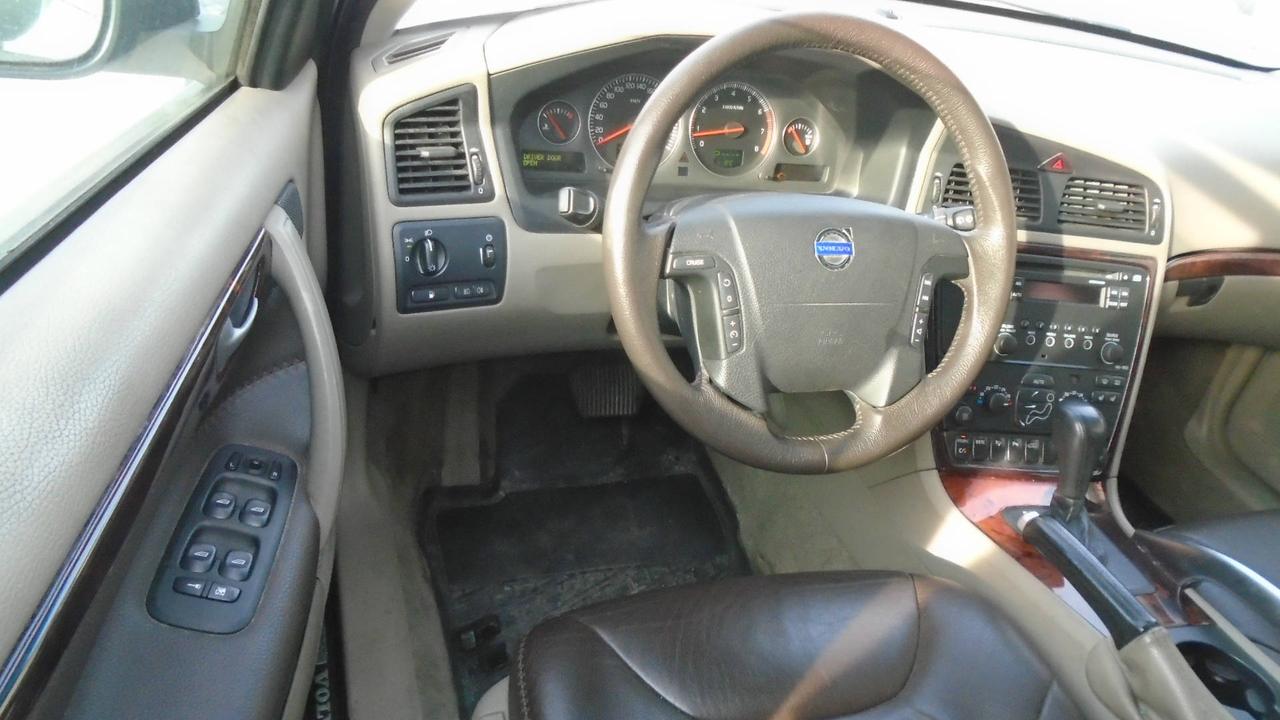 651990.11416066