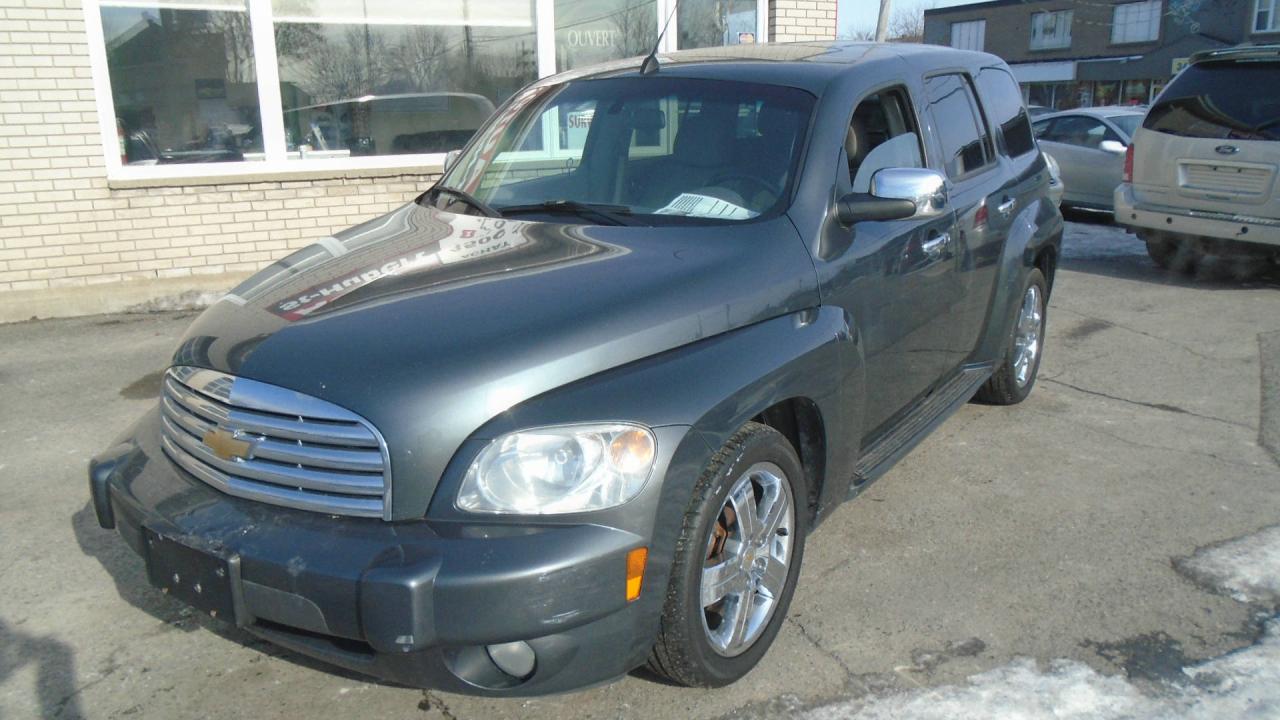 Used 2011 Chevrolet HHR LT for sale in St-Hubert, QC
