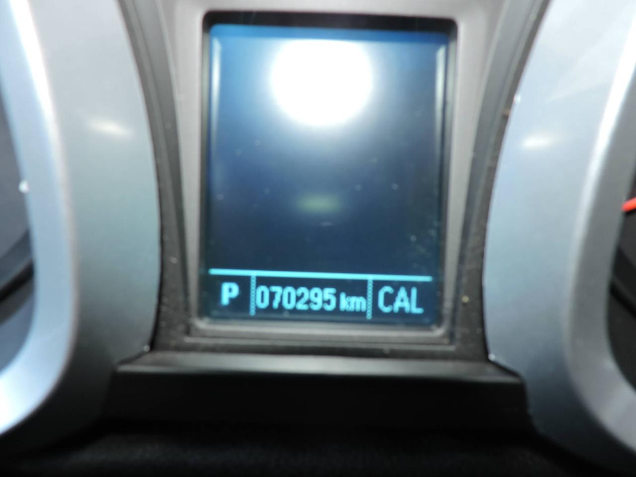 652083