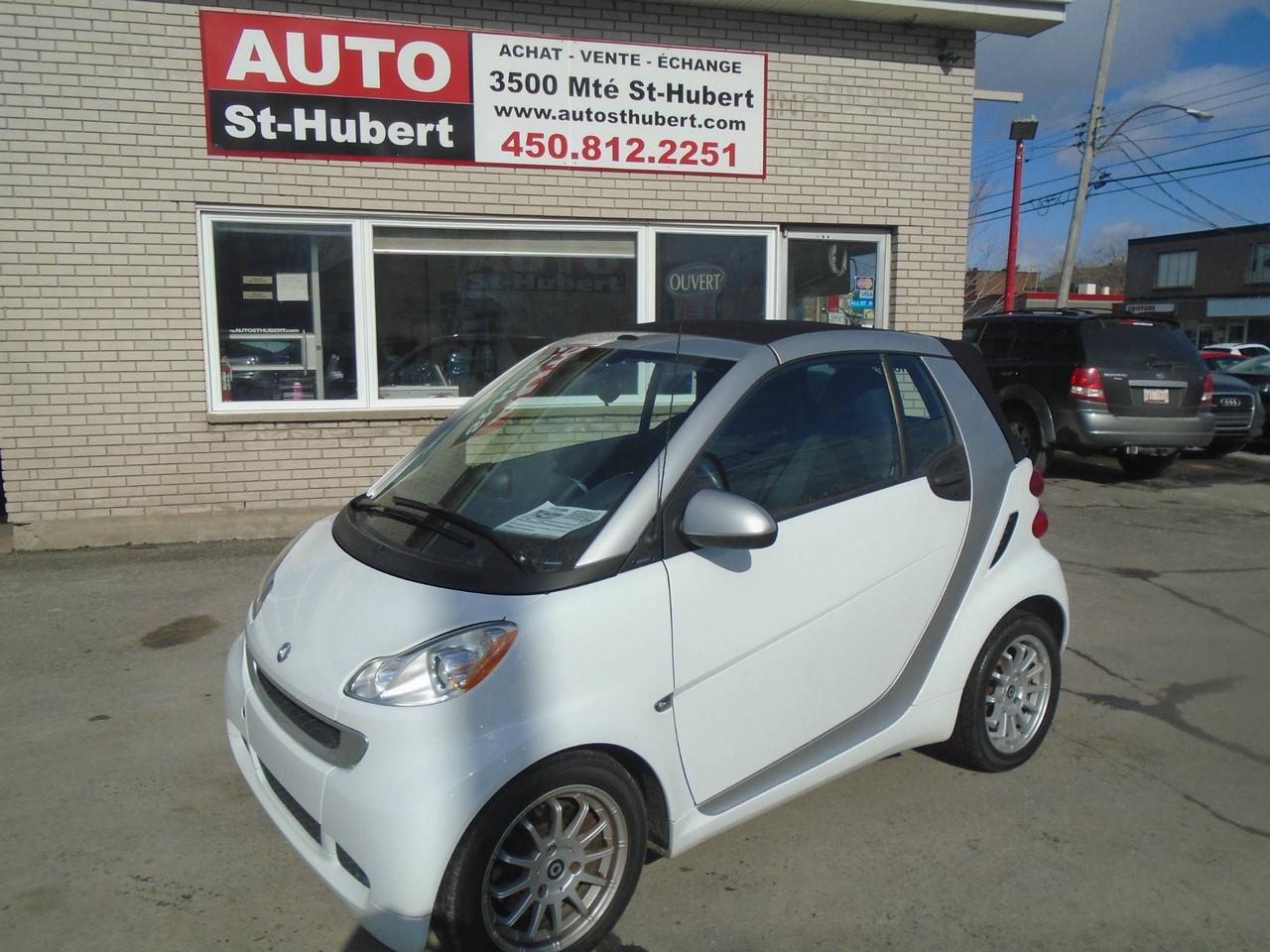 <a href=https://www.autosthubert.com/occasion/Smart-Fortwo-2012.html>https://www.autosthubert.com/occasion/Smart-Fortwo-2012.html</a>

VÉHICULE SITUÉ AU 3500 MONTÉE ST-HUBERT, SAINT-HUBERT, J3Y 4J5, 450.812.2251, FINANCEMENT DISPONIBLE @ PARTIR DE 40$/SEMAINE.
SMART FORTWO CONVERTIBLE 2012, TRANSMISSION AUTOMATIQUE, 82 000 KM CERTIFIÉ, MOTEUR 3 CYLINDRES 1.0 LITRES ÉCONOMIQUE ET FIABLE. VÉHICULE  DÉCAPOTABLE TOUT ÉQUIPÉ AVEC VITRES PORTES ET MIROIRS ÉLECTRIQUE, AIR CLIMATISÉ, TOIT CONVERTIBLE, SIÈGES CHAUFFANTS, RADIO AM/FM/CD, VOLANT MULTIFONCTIONS ET  AJUSTABLE, BIEN CHAUSSÉ SUR 4 BON PNEUS SUR MAGS D ORIGINE, VITRES TEINTÉS ET BIEN PLUS! UNE OFFRE A NE PAS MANQUER !!! PROFITEZ DE NOTRE FINANCEMENT CLÉ EN MAIN AVEC UN TAUX À PARTIR DE 4.9%. FINANCEMENT MAISON DISPONIBLE APPROUVÉ A 100%, AUCUN CAS REFUSÉ! NOUS OFFRONS LES MEILLEURS PRODUITS DE FINANCEMENT, AVONS UN APPROVISIONNEMENT EXCLUSIF AUPRÈS DES CONCESSIONNAIRES ET OFFRONS LES MEILLEURS PRIX DU MARCHÉ ! OUVERT 7 JOURS SEMAINE. POSSIBILITÉ d ÉCHANGE ET PLUS ENCORE ! FINANCEMENT 1RE 2E ET 3E CHANCE AU CRÉDIT WWW.AUTOSTHUBERT.COM POUR VOIR TOUS LES VÉHICULES EN INVENTAIRE. 2 CONCESSIONNAIRES SUR LA RIVE-SUD DE MONTREAL. 541599 PL