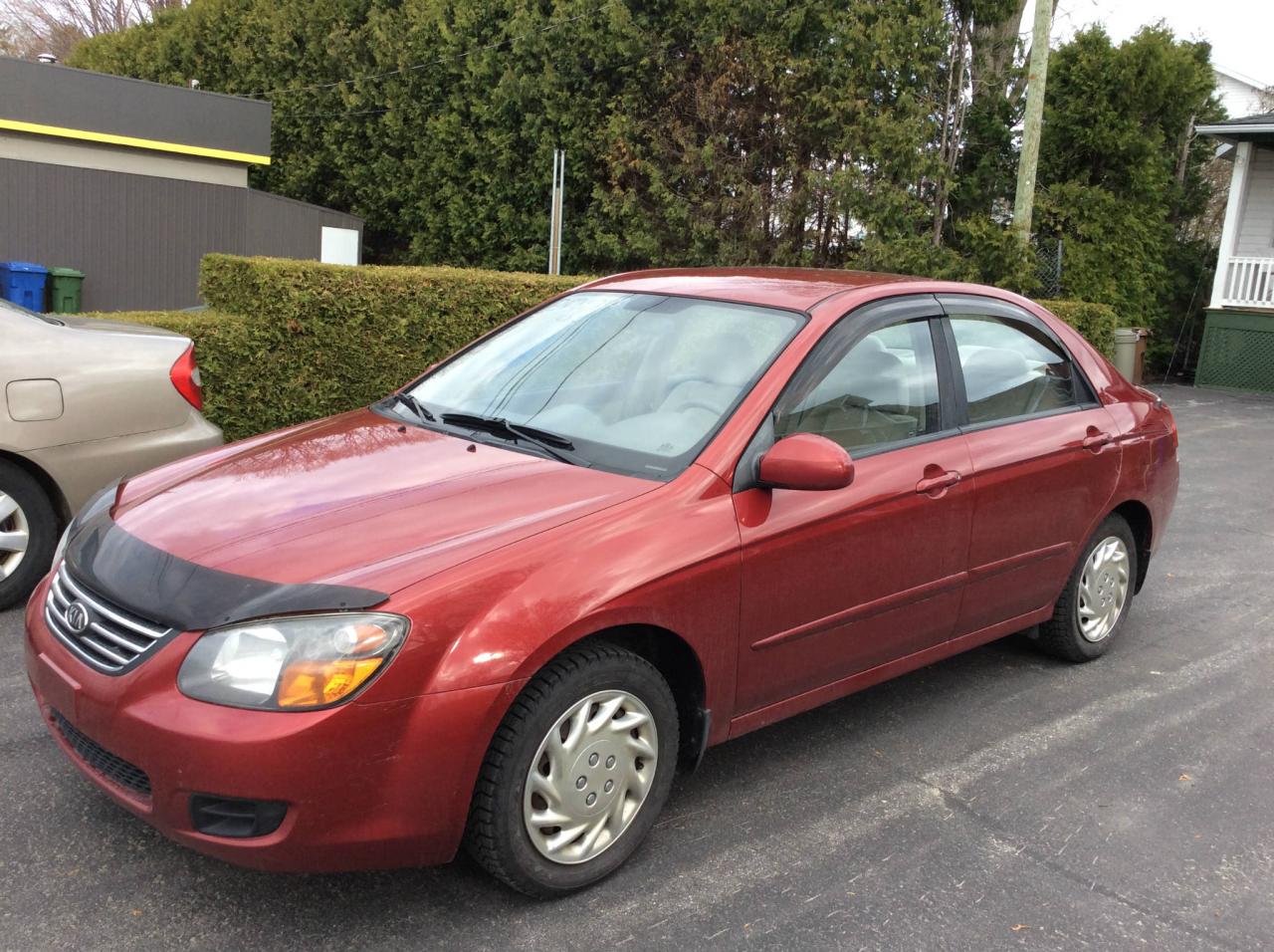 Used 2009 Kia Spectra 4dr Sdn LX for sale in Valcourt, QC