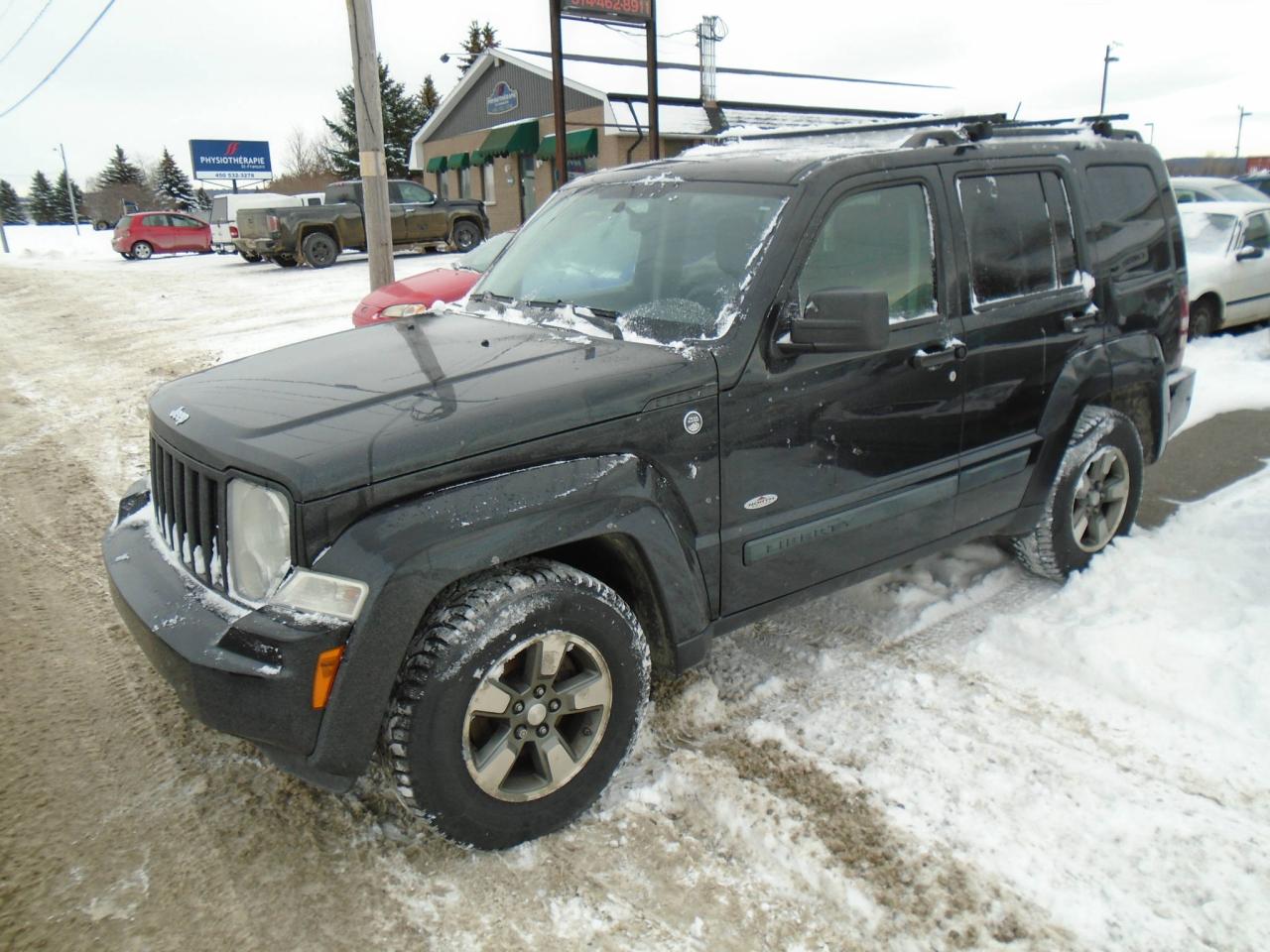 Used 2008 Jeep Liberty 4 RM, 4 portes, Sport for sale in Valcourt, QC