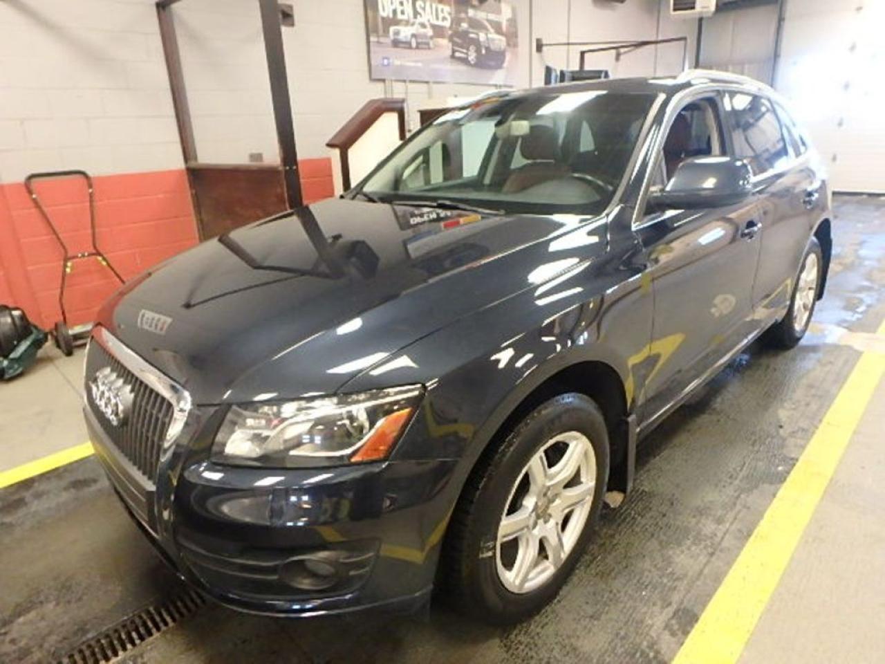 Used 2012 Audi Q5 Premium for sale in Île-Perrot, QC