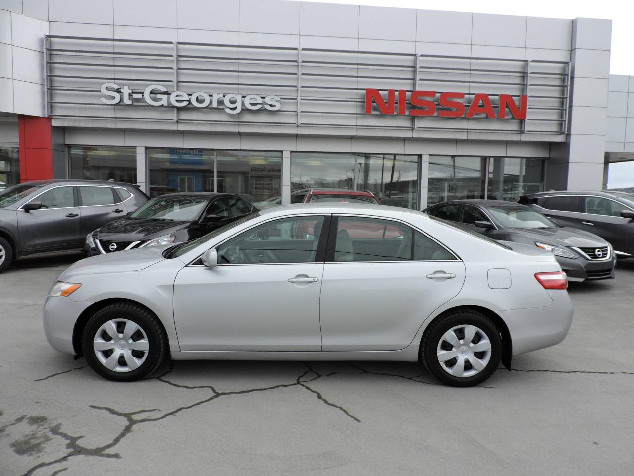 Used 2007 Toyota Camry Berline 4 portes, 4 cyl. en ligne, boîte for sale in St-Georges, QC