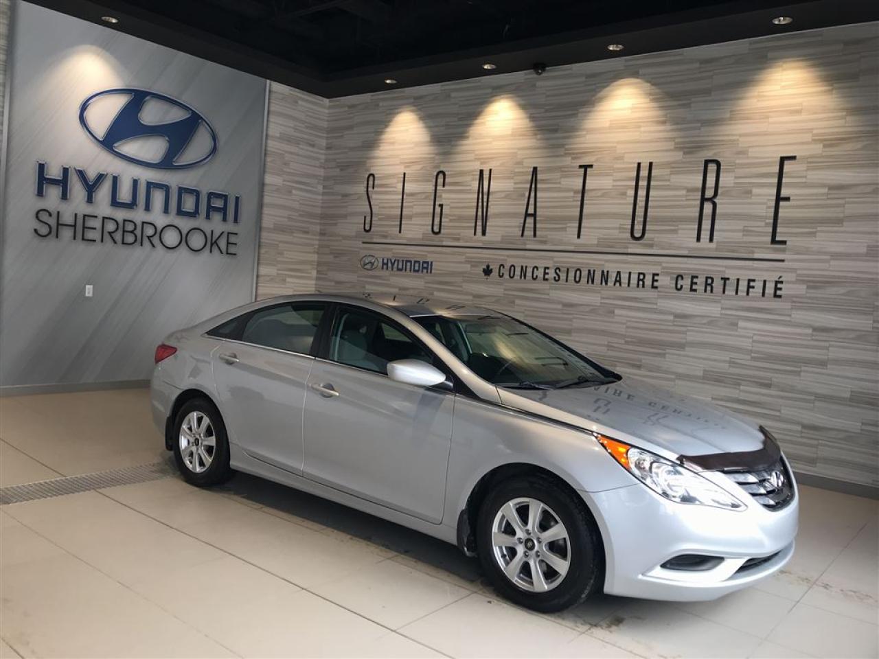 Used 2012 Hyundai Sonata Gl + A/c + Grp for sale in Sherbrooke, QC