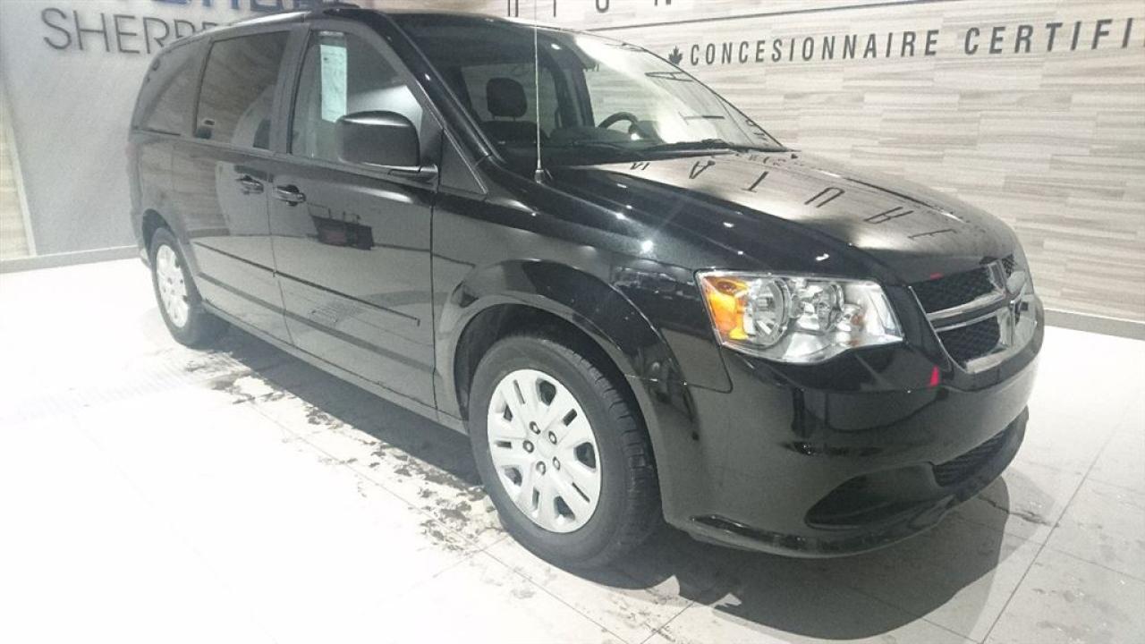 Used 2016 Dodge Grand Caravan Sxt + Stow&go for sale in Sherbrooke, QC