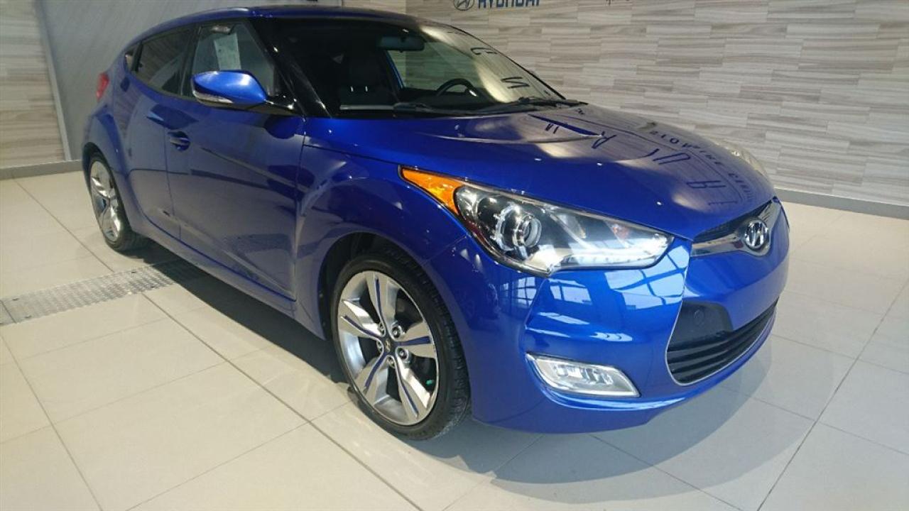 Used 2015 Hyundai Veloster Tech + Toit Pano for sale in Sherbrooke, QC