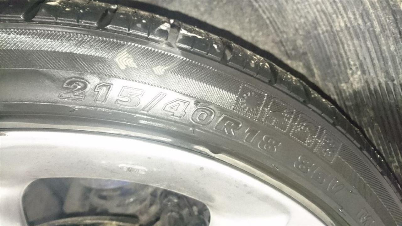 652328