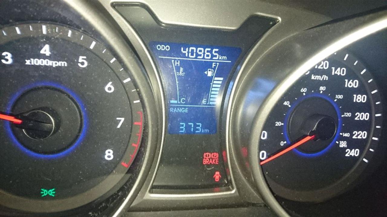 652328