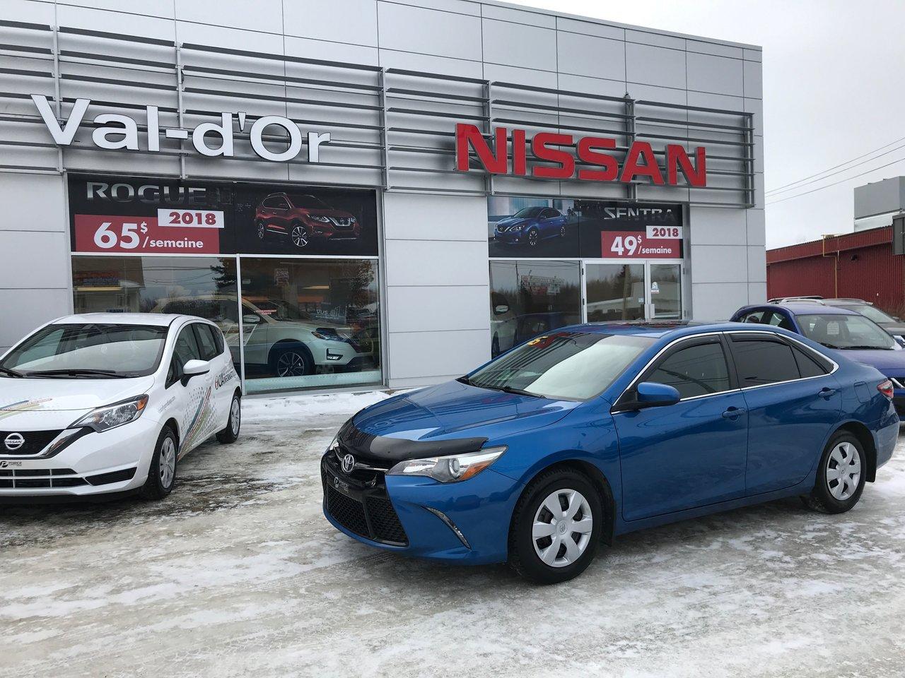 <a href=https://www.valdornissan.com/occasion/Toyota-Camry-2016.html>https://www.valdornissan.com/occasion/Toyota-Camry-2016.html</a>

Toyota Camry SE  2016Régulateur de vitesse, Essuie-glaces intermittents, Anti-démarreur, Freins ABS, Contrôle de stabilité, Coussin gonflable conducteur, Coussins gonflables latéraux, Lecteur CD, Lecteur MP3, Volant ajustable, Tapis protecteurs, Caméra de recul, Phares automatiques, Rétroviseur électrique, Direction assistée, Rétroviseurs chauffants, Coussins gonflables arrière pour la tête, Démarrage sans clé, Freins à disque, Antipatinage, Verrous de sécurité pour enfants, Sièges baquets, Technologie Bluetooth intégrée, Climatisation