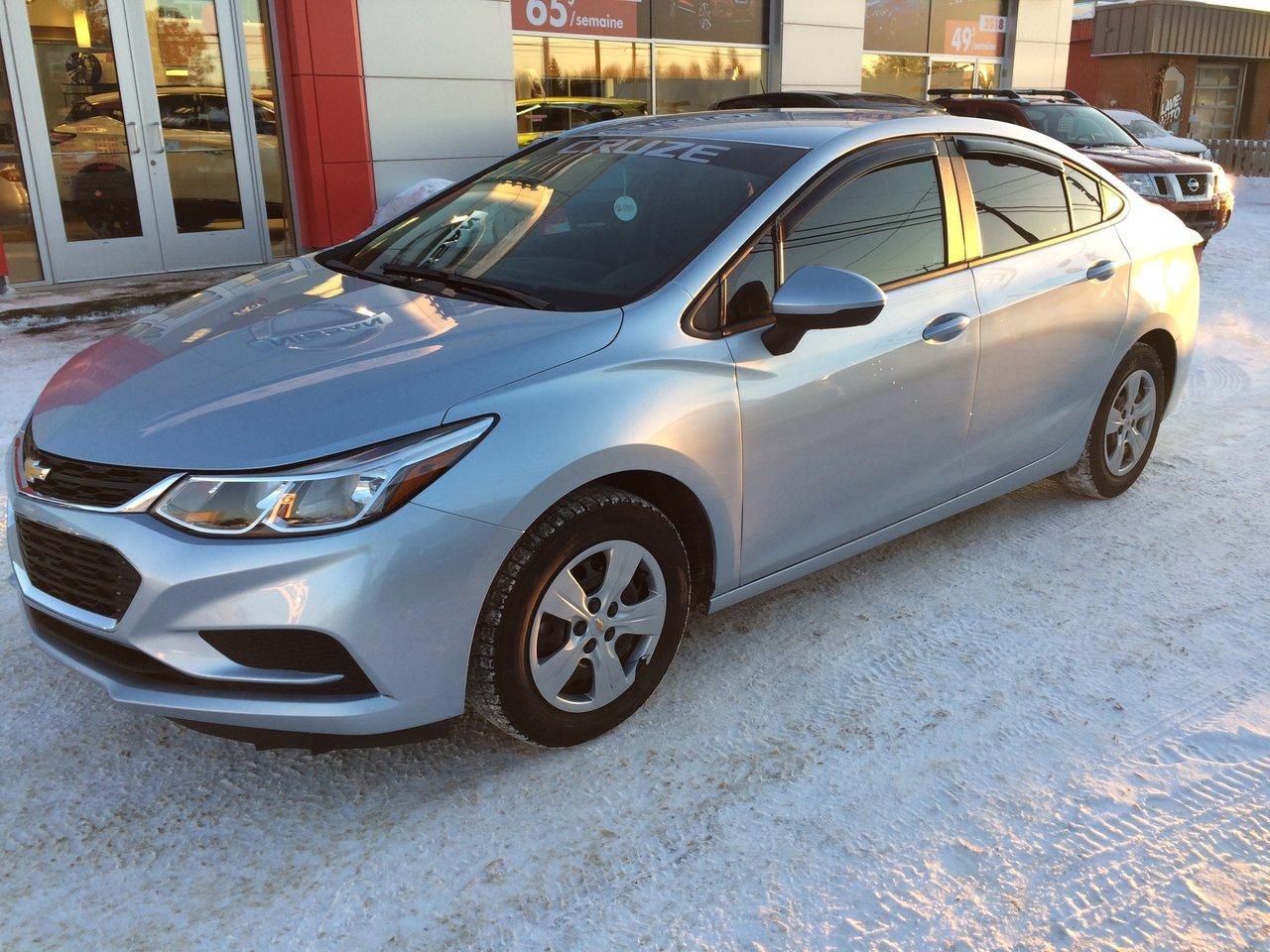 Used 2017 Chevrolet Cruze LS for sale in Val-D'or, QC