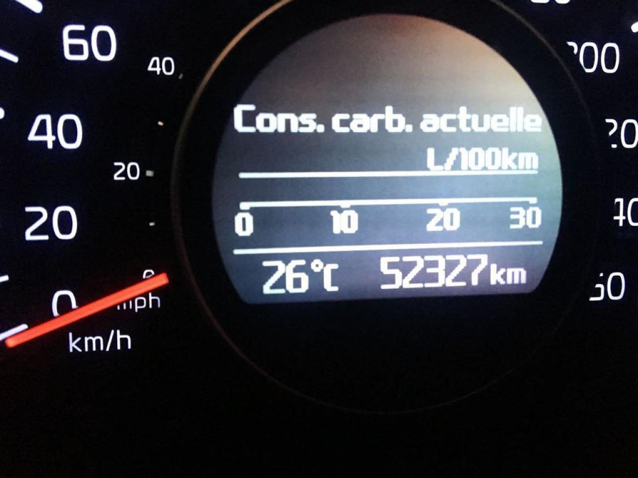 652381