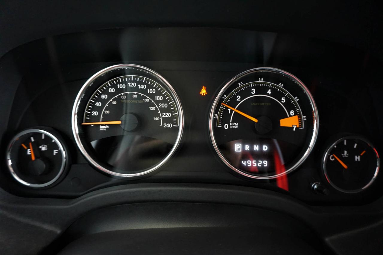 652472