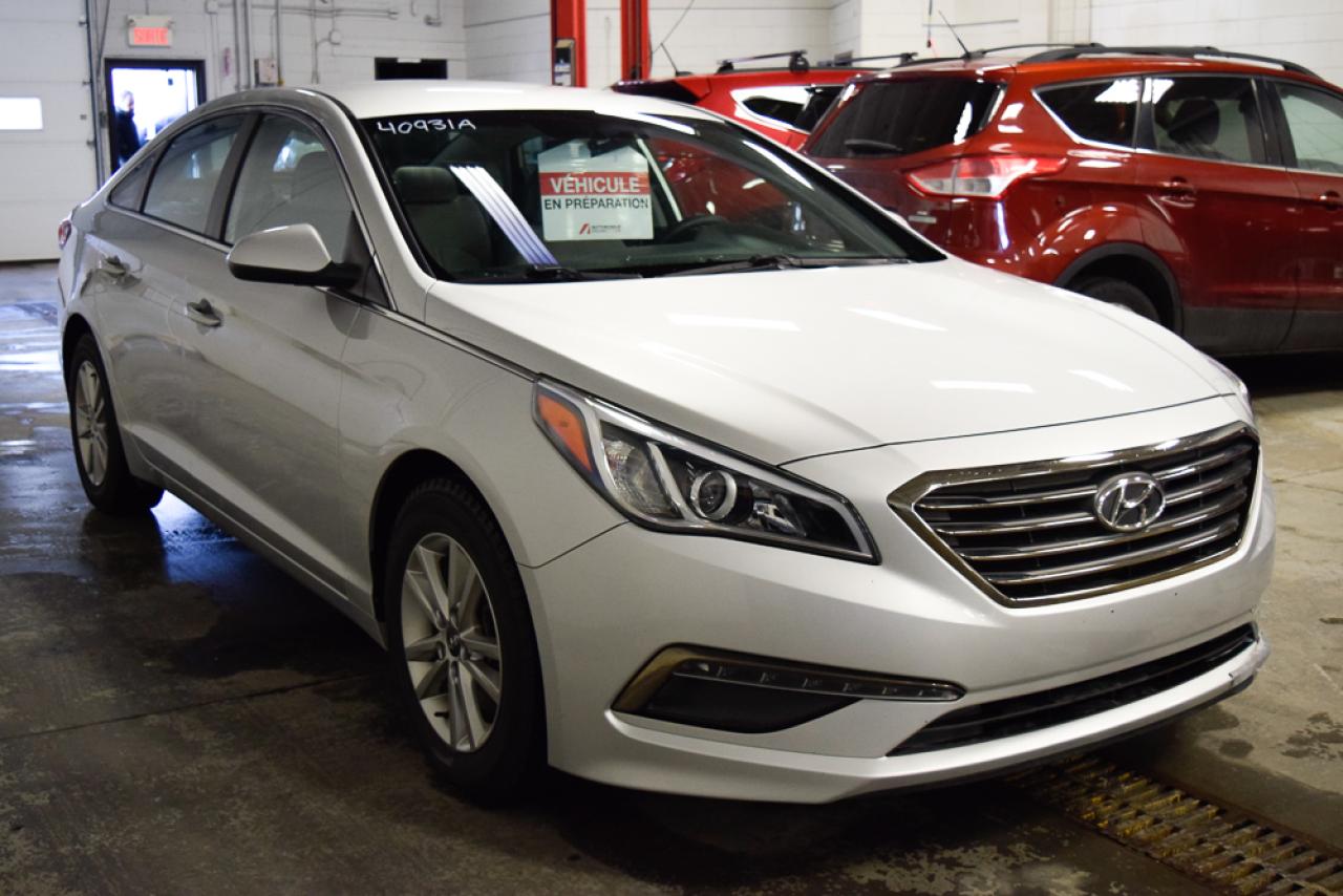 Used 2015 Hyundai Sonata Gl Ac Mags Camera De for sale in Île-Perrot, QC