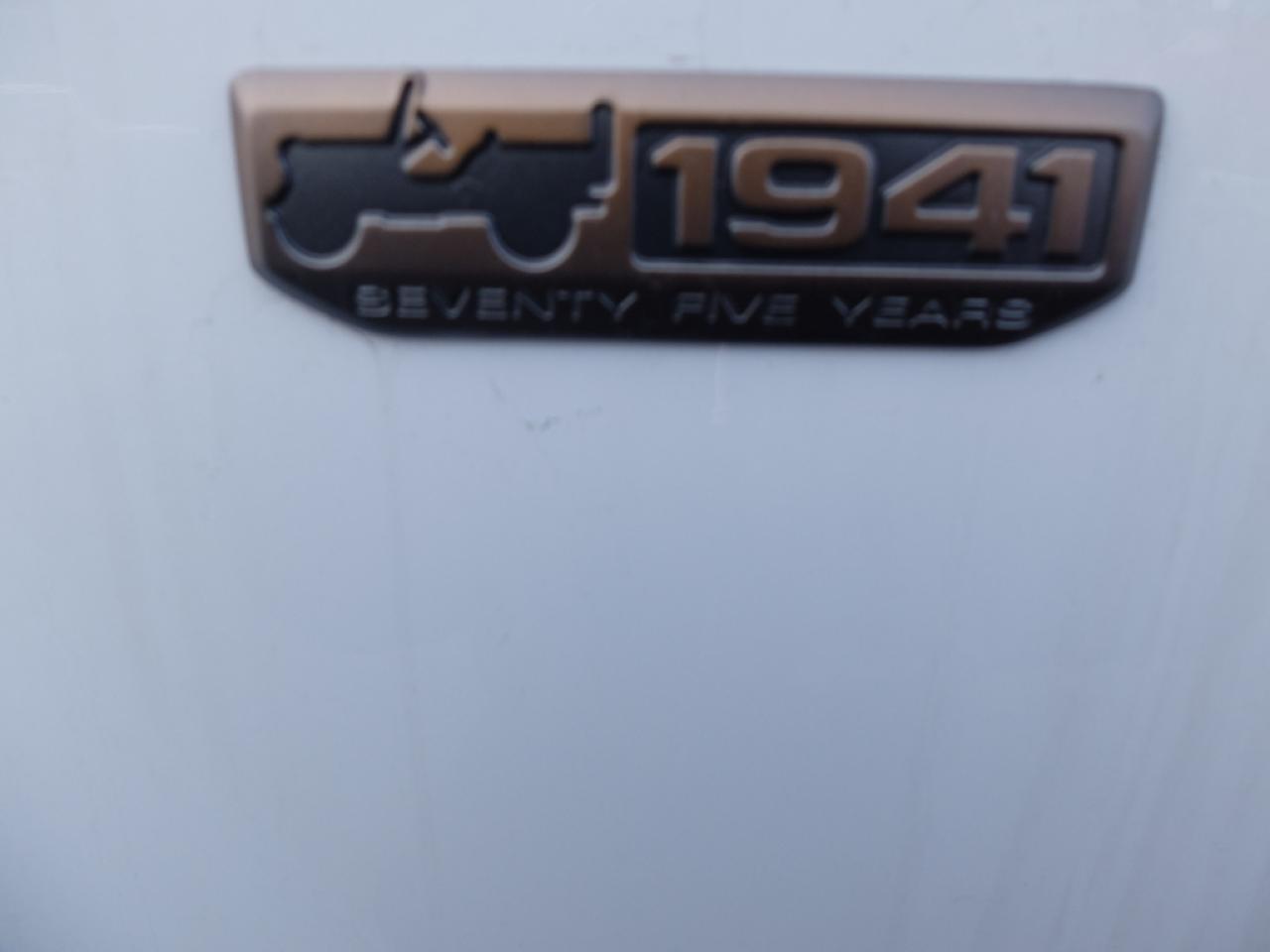 652507