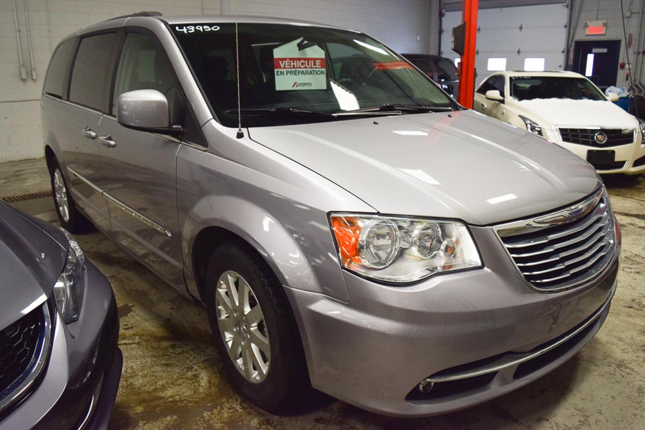 <a href=https://www.autoaubaine.com/Chrysler-Town & Country-c7003816.html>https://www.autoaubaine.com/Chrysler-Town & Country-c7003816.html</a>

AIR CLIMATISE CAMERA DE RECUL PORTE COULISSANT ELECTRIQUE PORTE VITRE MIROIR ELECTRIQUE 1200 véhicules - Livraison 24h - Financement facile à partir de 0.9% - Ouvert 7 jours / 5 soirs Automobile en Direct.com cest le plus gros inventaire de véhicules doccasion, avec toutes les marques et tous les modèles offert au meilleur prix. Cest aussi profiter de nombreux avantages exclusifs et dune gamme complète de services offerts en un seul endroit: - Livraison rapide en moins de 24h. - Financement facile sur place à partir de 0.9%. - 2ième et 3ième chance au crédit 100% approuvée. - Allocation incroyable pour vente et échange de véhicule sur place. Au delà des véhicules, Automobile en Direct.com, cest une équipe de 150 passionnés qui vous accueille dans une ambiance sincère, amicale et courtoise. Il ny a pas de fla-fla ou de pression inutile. Vous vendez votre véhicule? Nous achetons au meilleur prix même si vous nachetez pas avec nous. Passez nous voir en magasin ou prenez rendez-vous pour un essai routier. Faites vite. Chaque véhicule est unique. Ce véhicule ne correspond pas exactement à ce que vous recherchez? Visitez Automobile en Direct.com, nous avons accès à toutes les marques et tous les modèles au meilleur prix garanti. Automobile en Direct.com - Encore mieux que du neuf. Automobile en Direct.com is the largest used car inventory with all makes and models offered at the lowest price. They also offer access to exclusive offers and services in one location: - Fast delivery in less than 24 hours. - Easy financing starting at 0.9%. - 2nd and 3rd credit chance 100% approved. - Best value offered for your trade-in. Beyond the vehicles, Automobile en Direct.com is a team of 150 pasionnate people that welcome you in a simple, friendly and nice atmosphere. There is no run-around or pressure when you deal with us. Are you selling your vehicle? We buy at the best price, even if you dont buy with us. Visit us in store or make an appointment for a test drive. Hurry hup, every vehicle is unique. This vehicle does not match exactly with what you want? Visit us at Automobile en Direct.com, we have access to all makes and vehicle at the lowest price guaranteed Automobile en Direct.com - Even better than new.