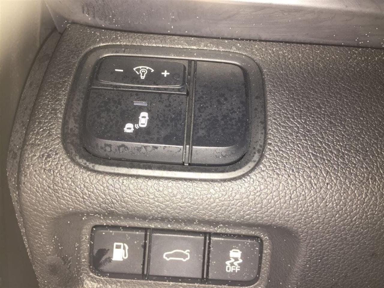 652751