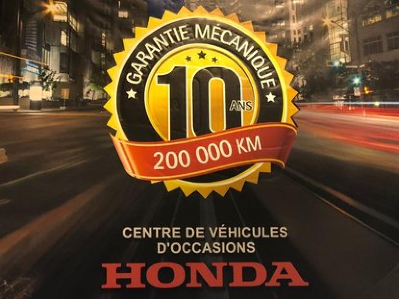 652805